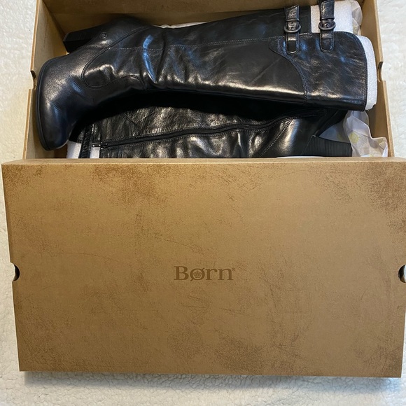 Ladies Born Leather Boots Black Sz 11M Like New! - Picture 14 of 14